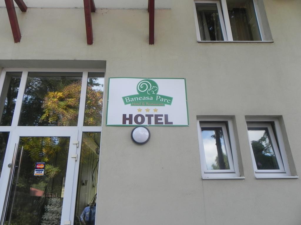 Hotel Baneasa Parc Бухарест Экстерьер фото